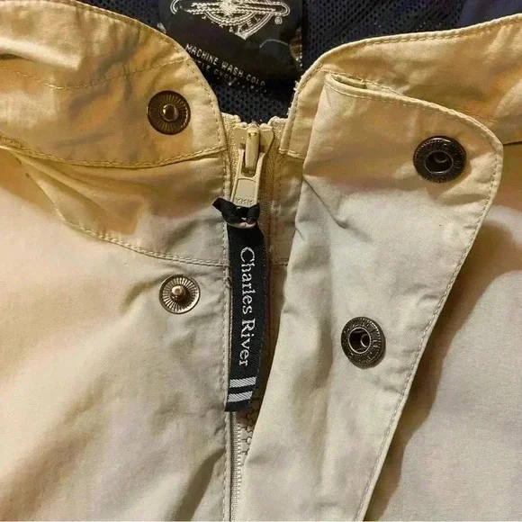 VGT EXODUS Windbreaker Jacket Hooded Front Pockets Zip-up Cream/Beige Size L - Picture 3 of 16